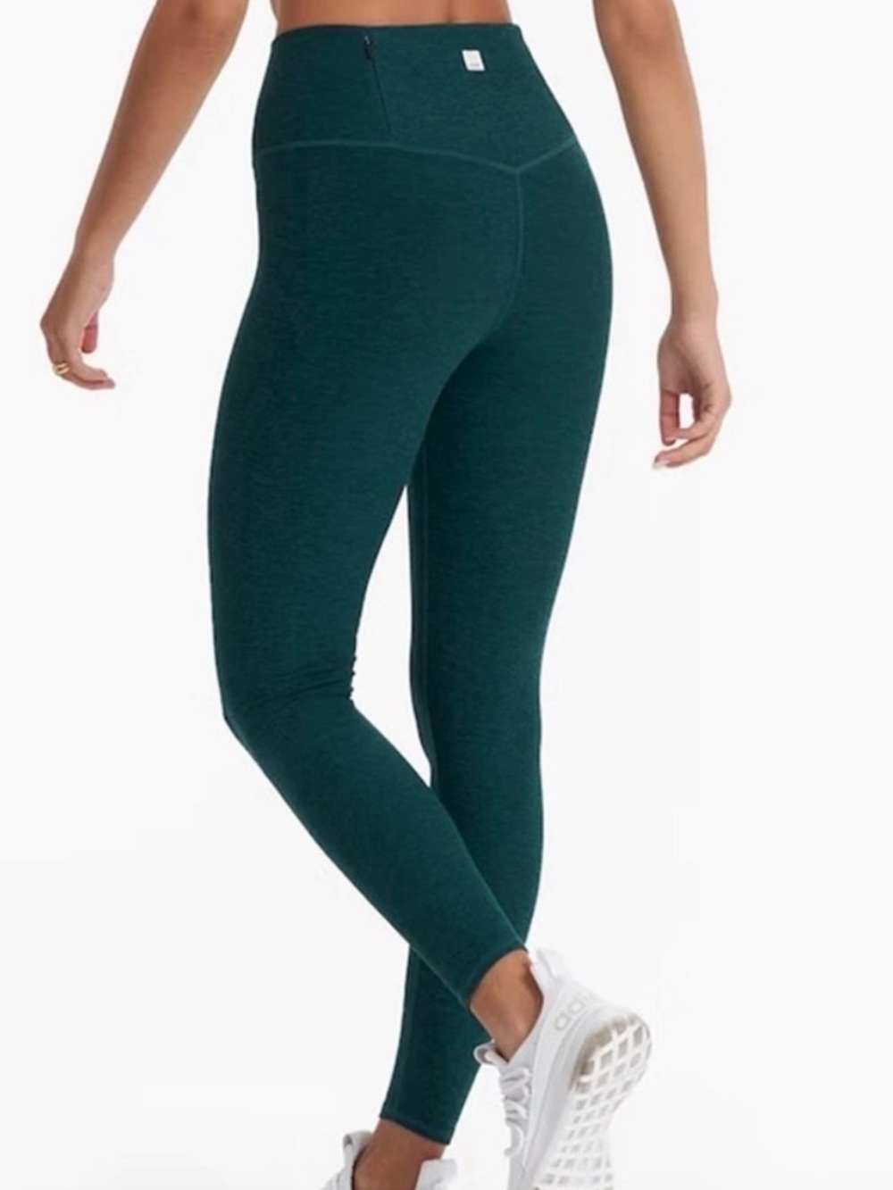 Vuori Clean Elevation Leggings - size small. Jade. NWOT